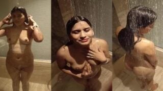 Gorgeous desi model bathing under shower naked HD