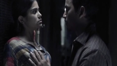 Kamaveri Thalaiku Eriya Pen Mulaiyai Thadavavidum Sex