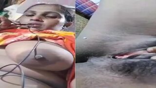 Village Bhabhi Dirty Talking Big Boobs Play