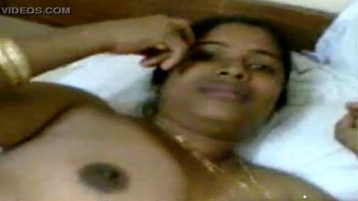 Big Boobs Mallu Aunty Sucks Young Cock Lovingly